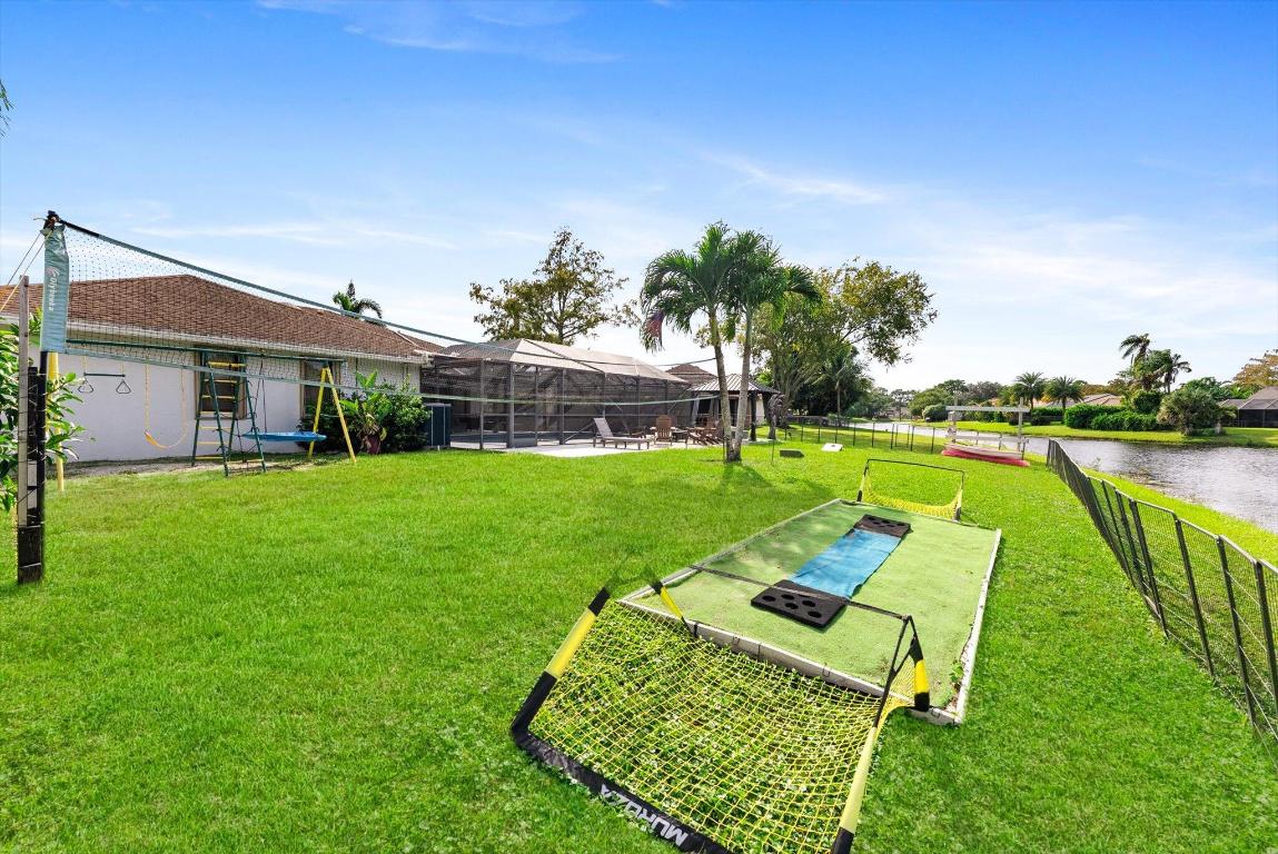 SUGAR POND MANOR OF WELLINGTON - Residential Lease