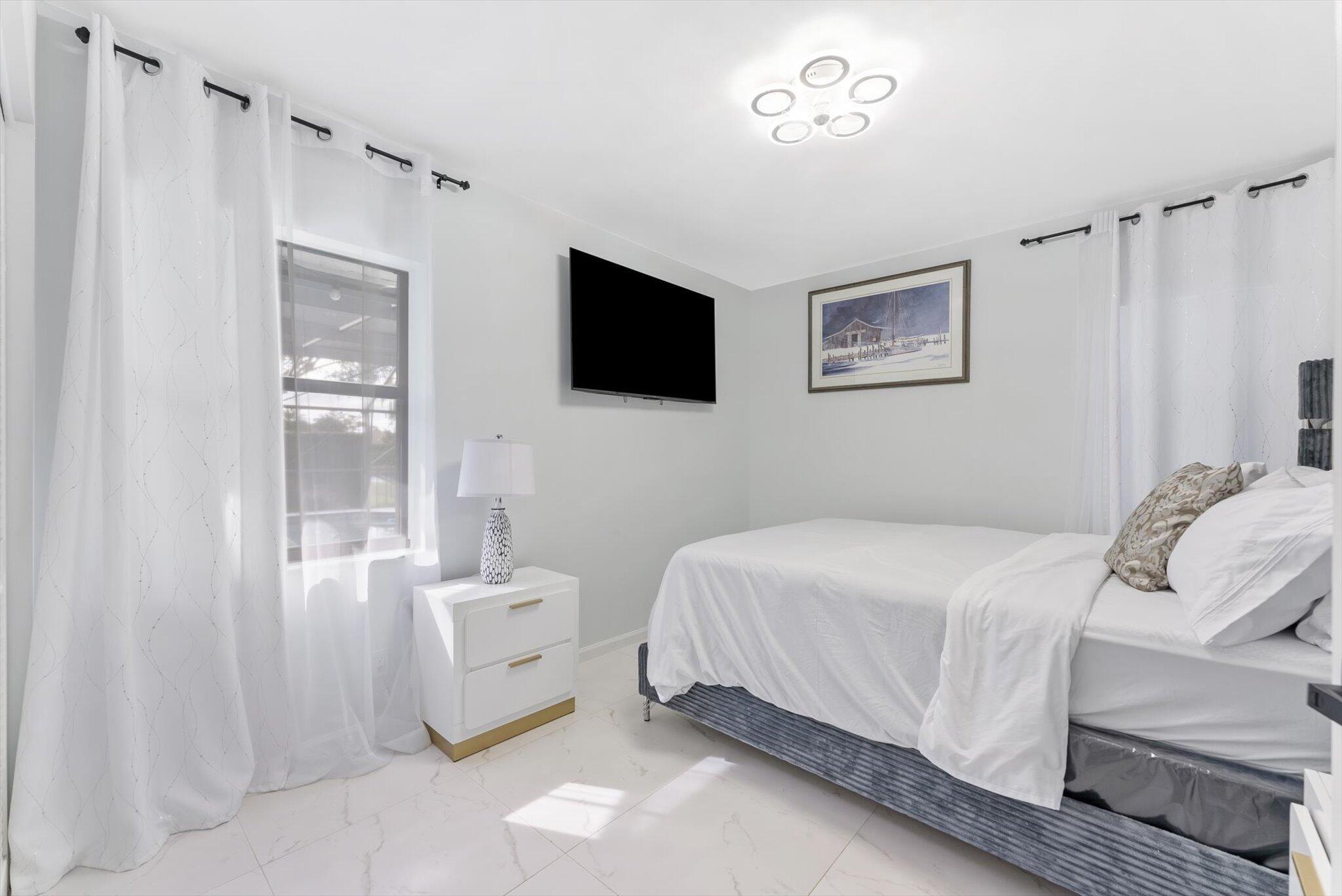 SUGAR POND MANOR OF WELLI - Residential Lease