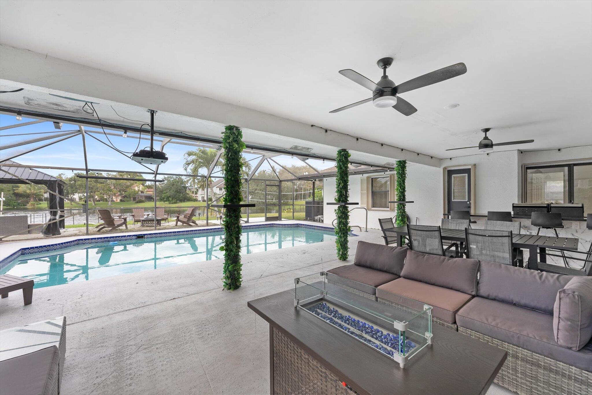 SUGAR POND MANOR OF WELLI - Residential Lease