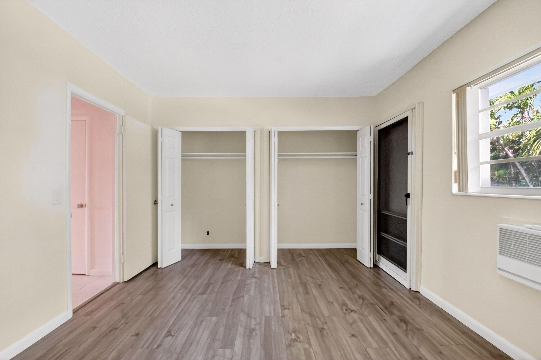 TWENTY FOUR TWENTY CORP OF HAMPSHIRE GARD - Residential