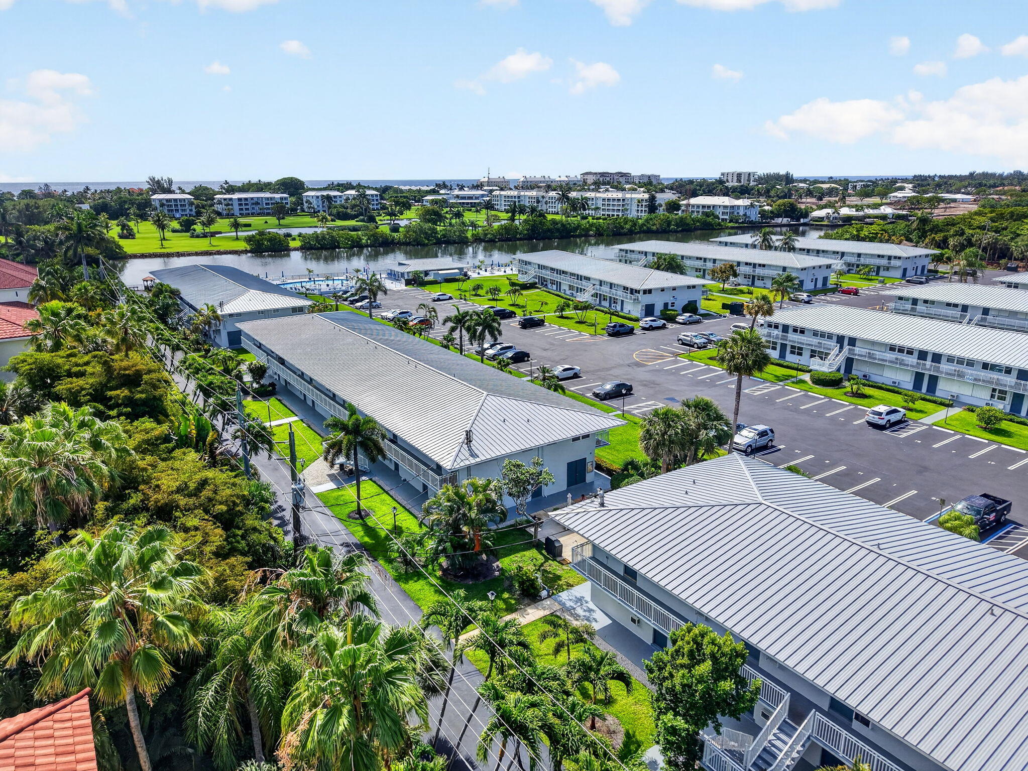 TWENTY FOUR TWENTY CORP OF HAMPSHIRE GARD - Residential