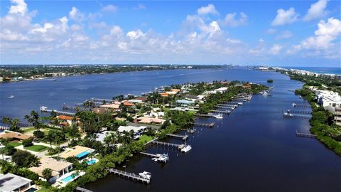 A home in South Palm Beach