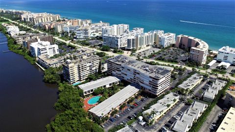 A home in South Palm Beach