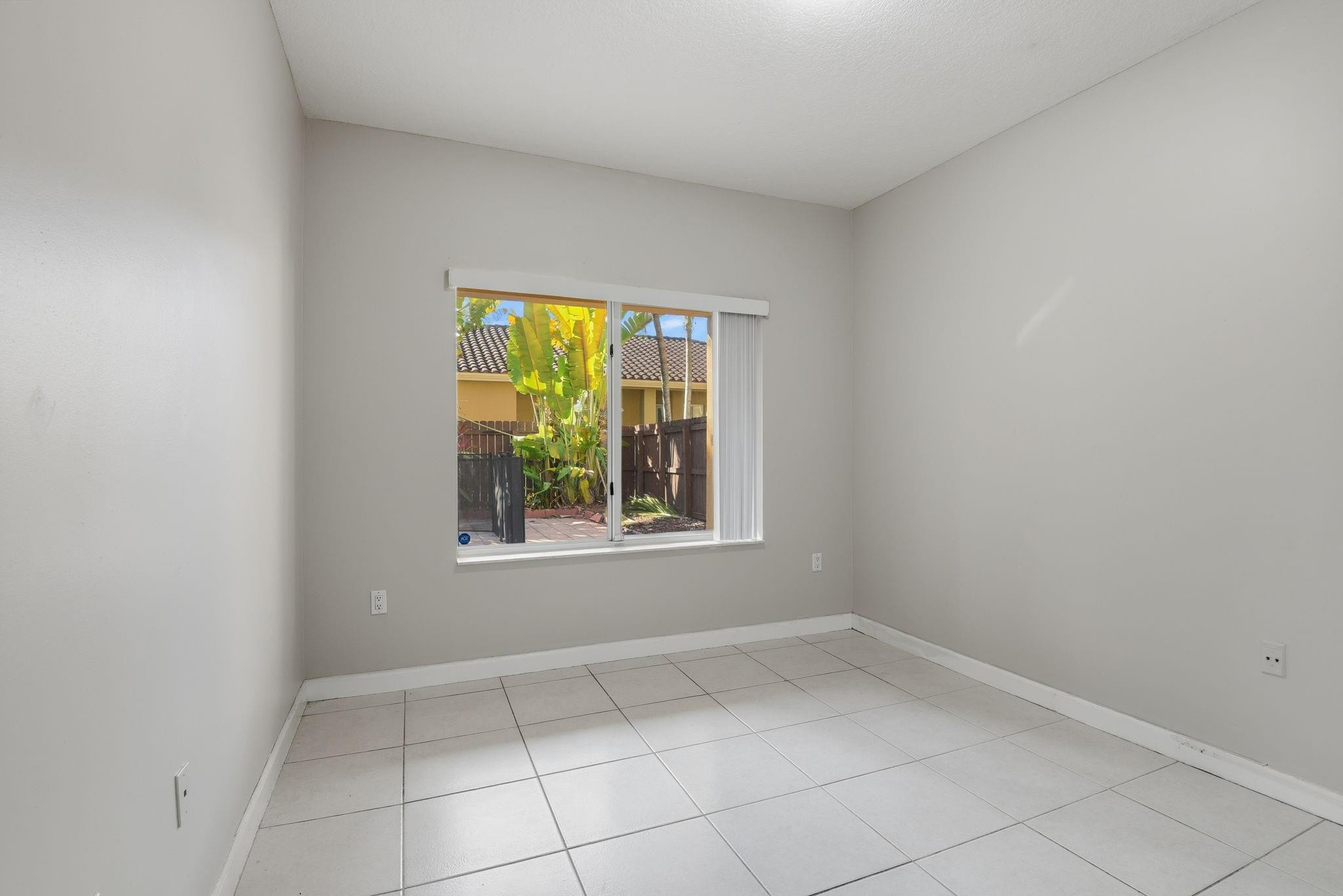 Kendall Country Estates - Residential