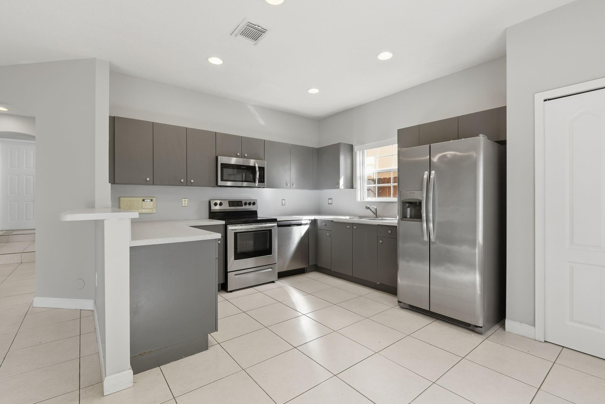 Kendall Country Estates - Residential