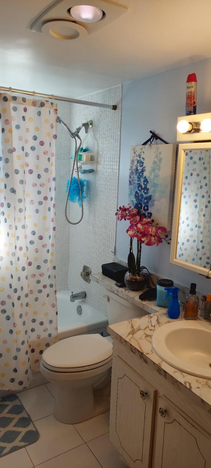 REGAL PALMS EATON CONDO - Residential