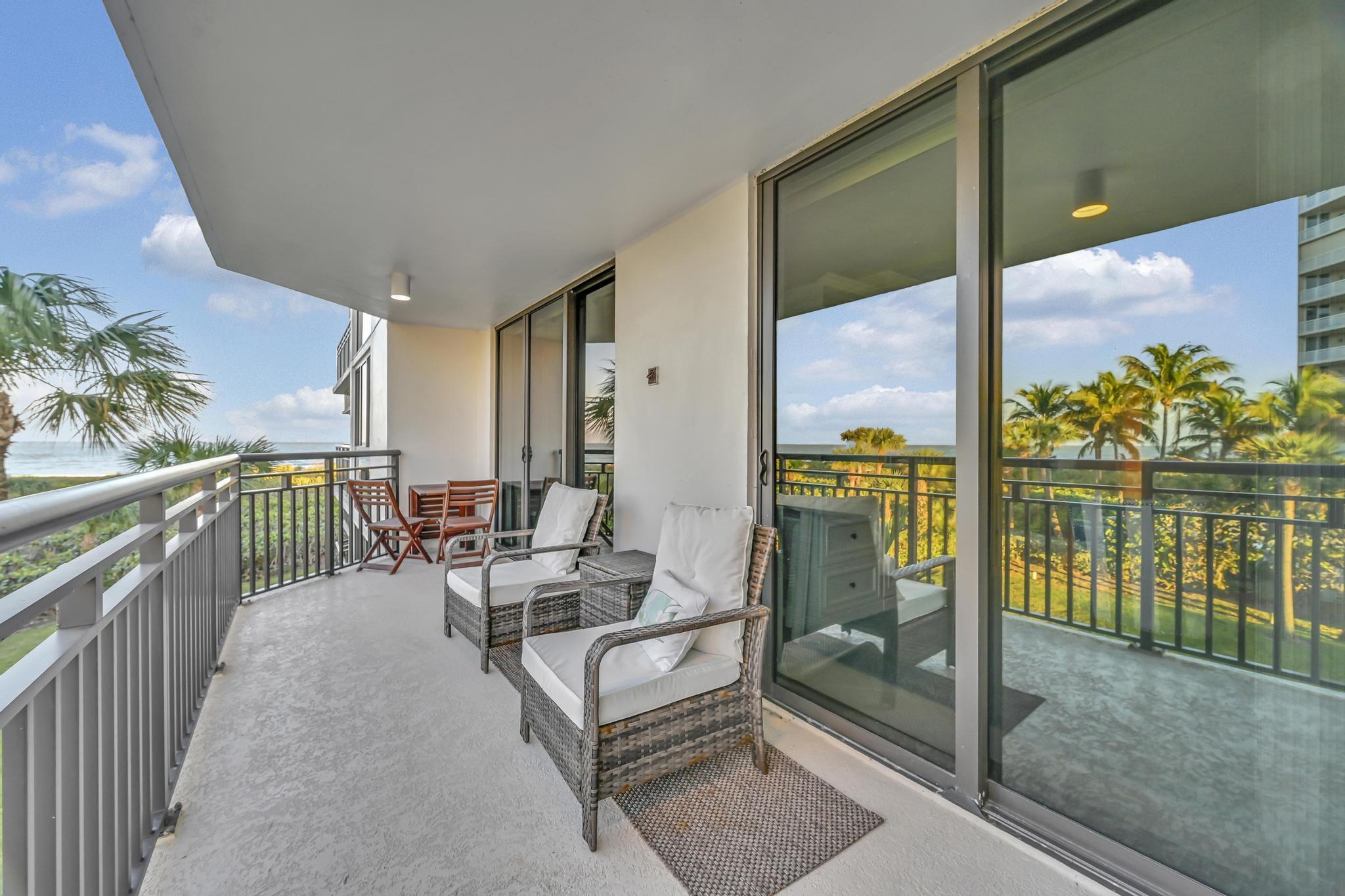 BARCLAY BEACH CLUB PHASE 1, A CONDOMINIUM - Residential