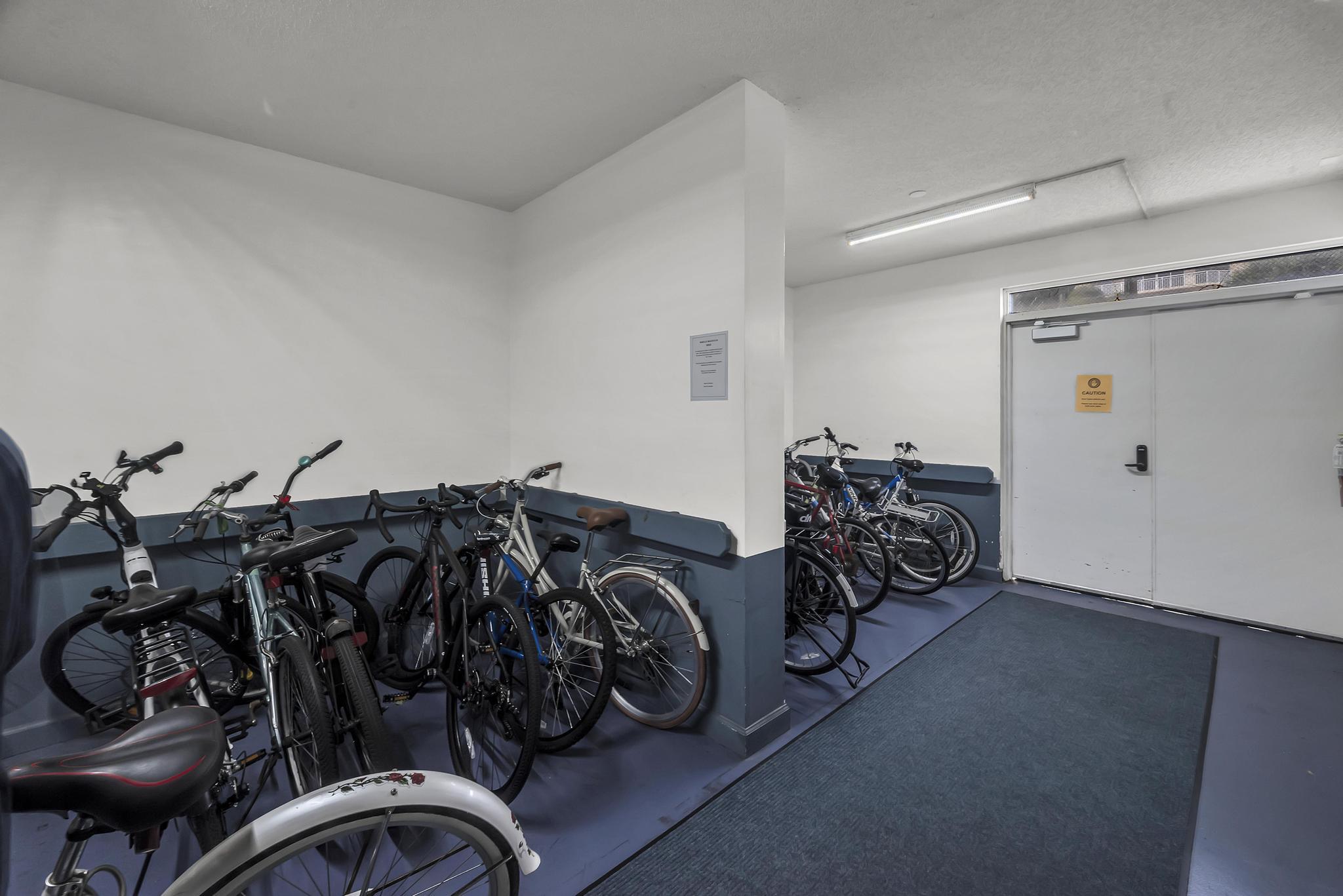 BARCLAY BEACH CLUB PHASE 1, A CONDOMINIUM - Residential