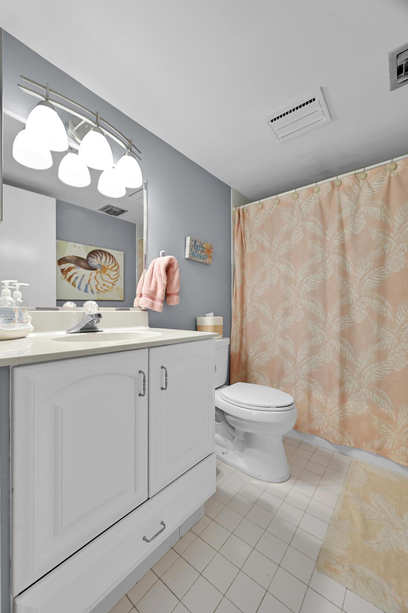 BARCLAY BEACH CLUB PHASE 1, A CONDOMINIUM - Residential