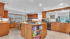 Oakland Hills 4th Sec 80- - Residential