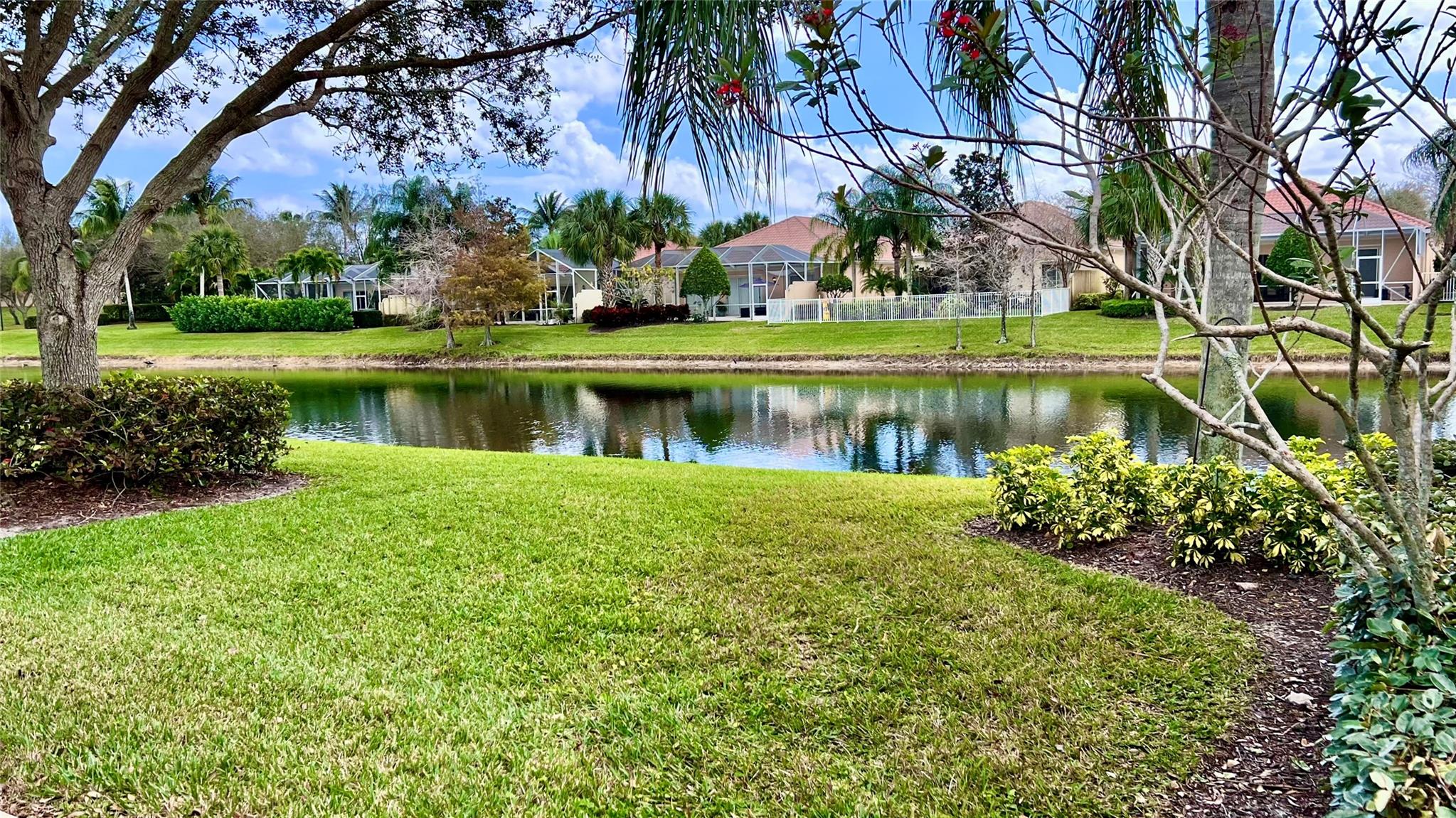 VILLAGEWALK OF WELLINGTON - Residential
