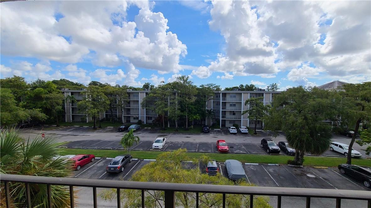 CYPRESS CHASE - Residential