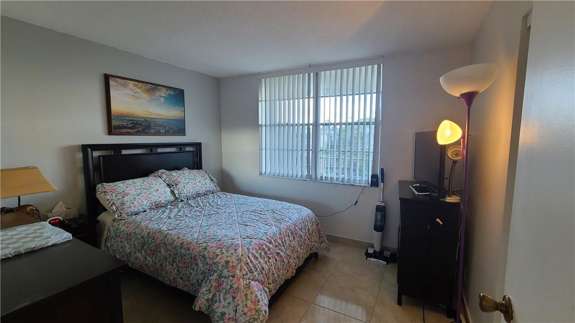 CYPRESS CHASE - Residential