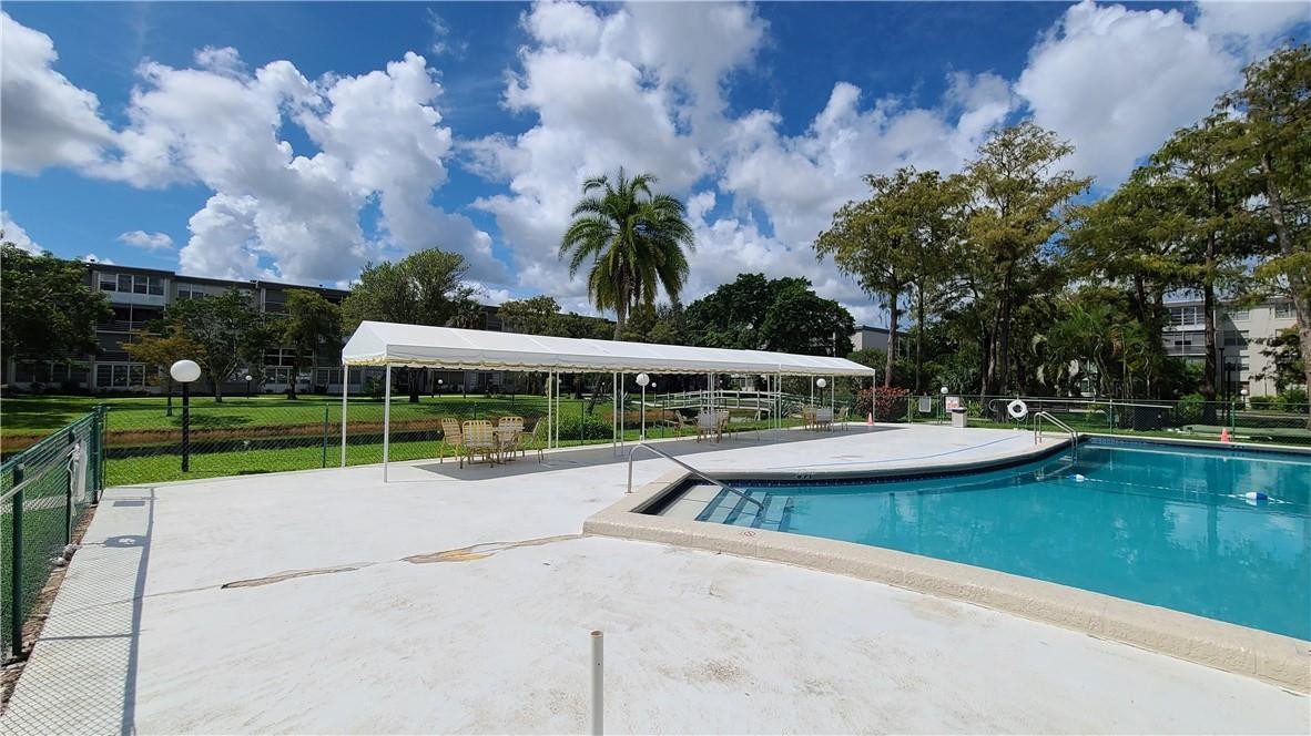 CYPRESS CHASE - Residential