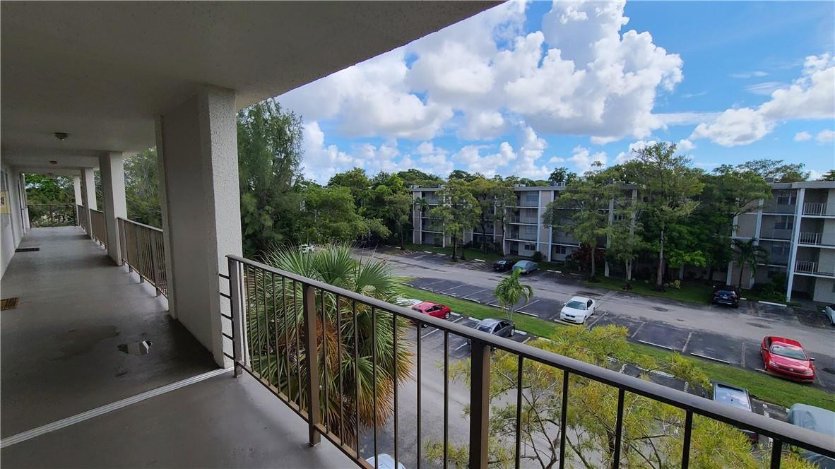 CYPRESS CHASE - Residential