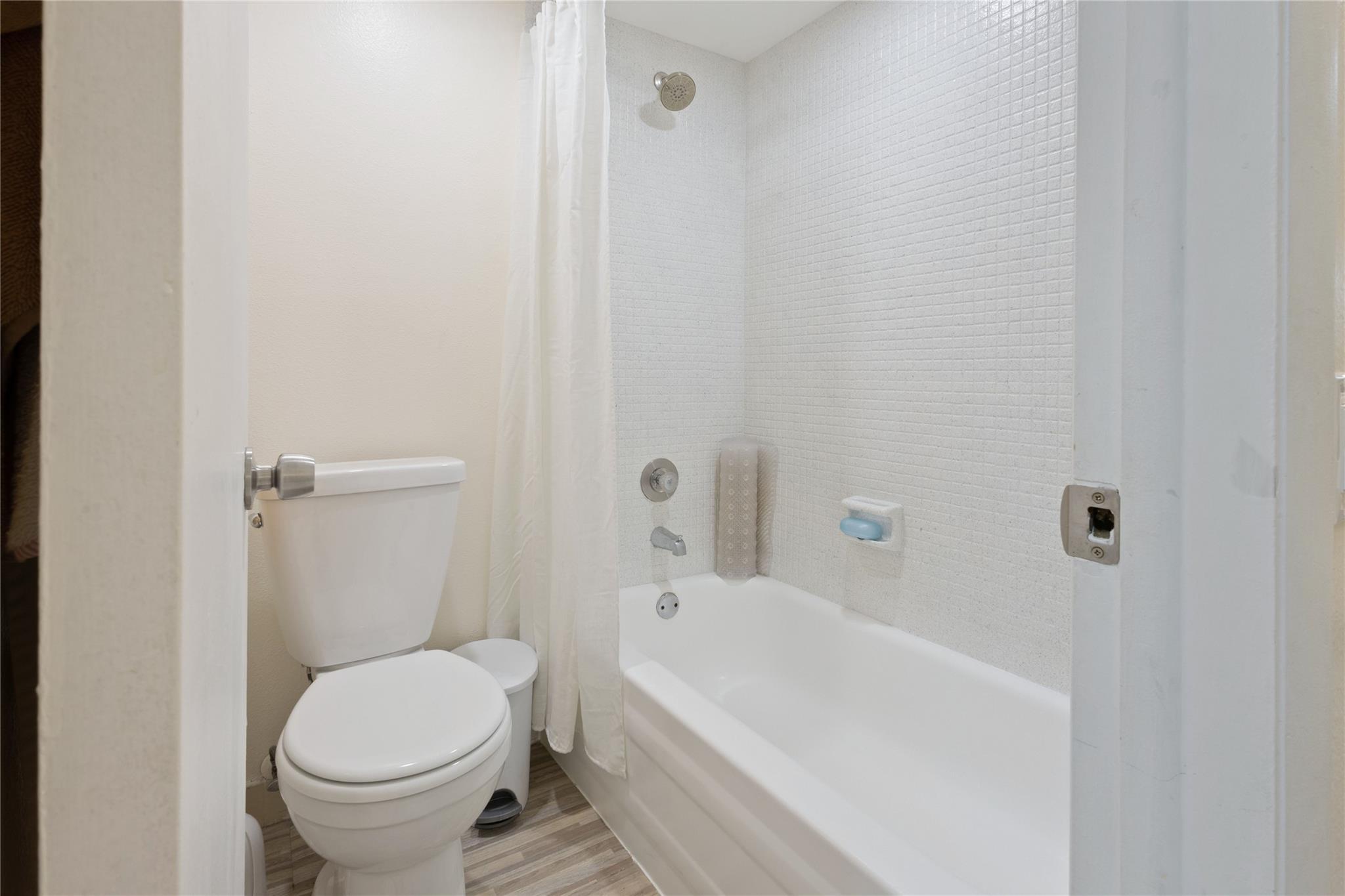 Lime Bay Condominium - Residential