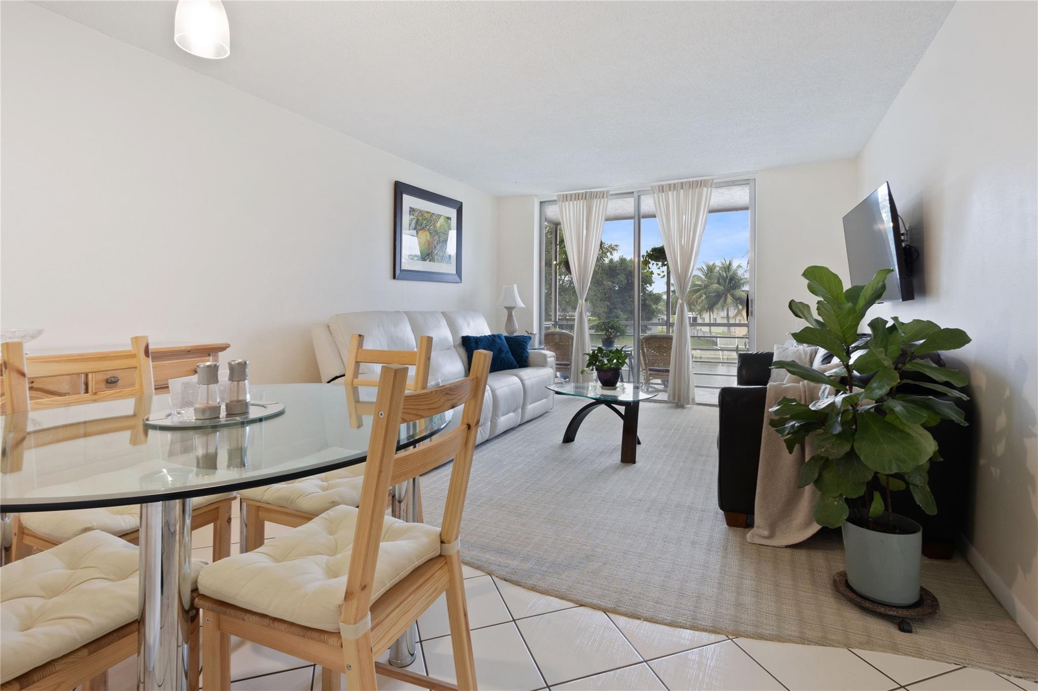 Lime Bay Condominium - Residential