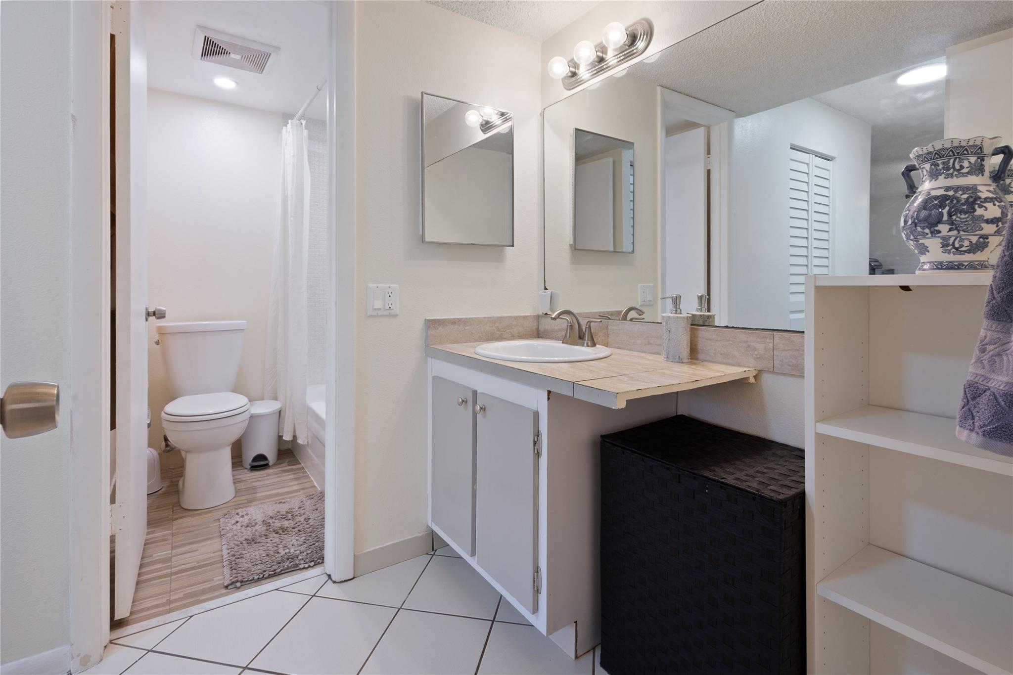 Lime Bay Condominium - Residential