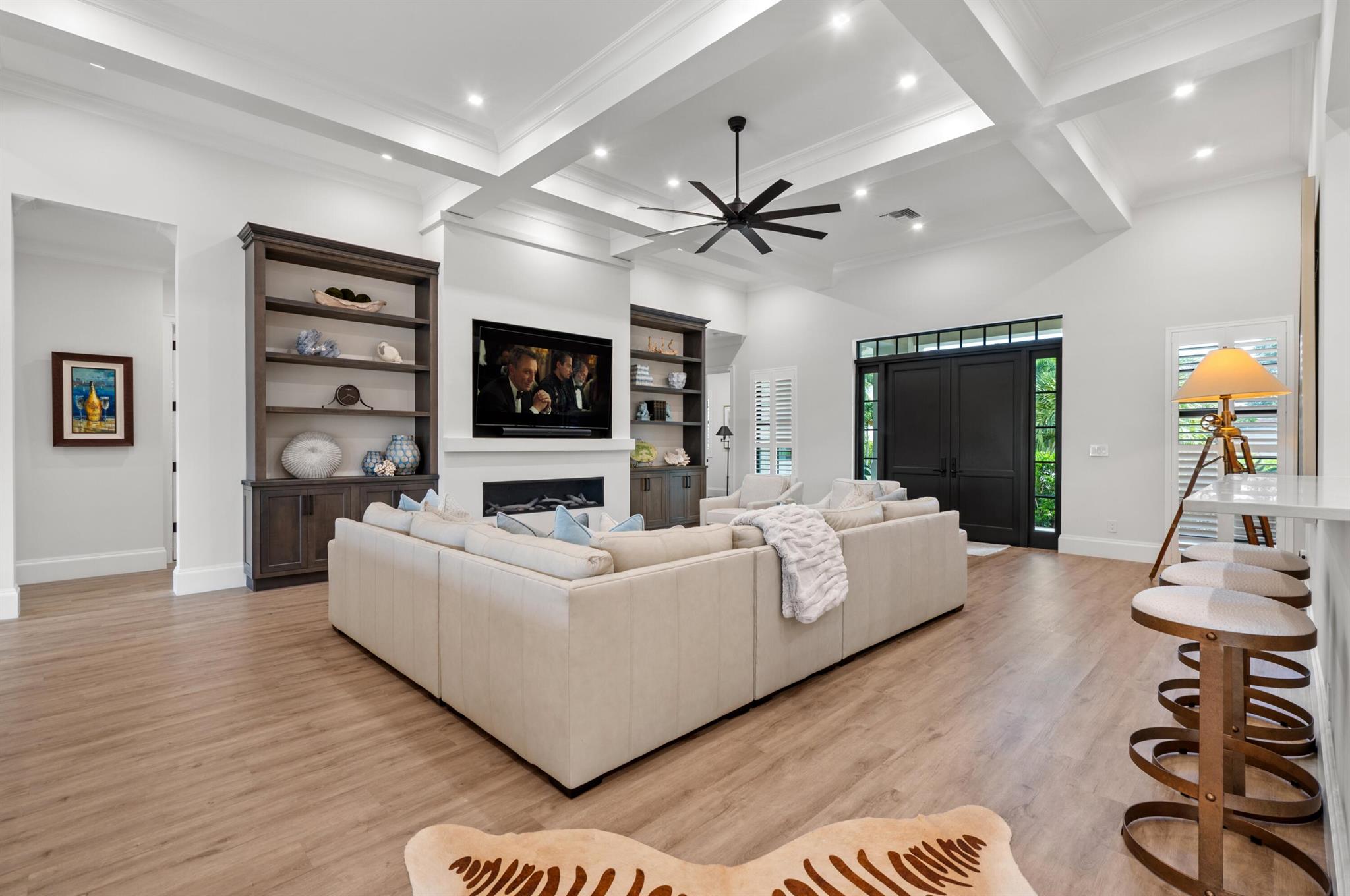 925 Allamanda Drive
