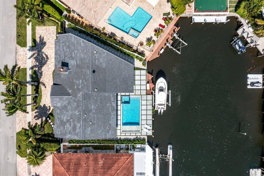 TROPIC ISLE 4TH SEC - Residential