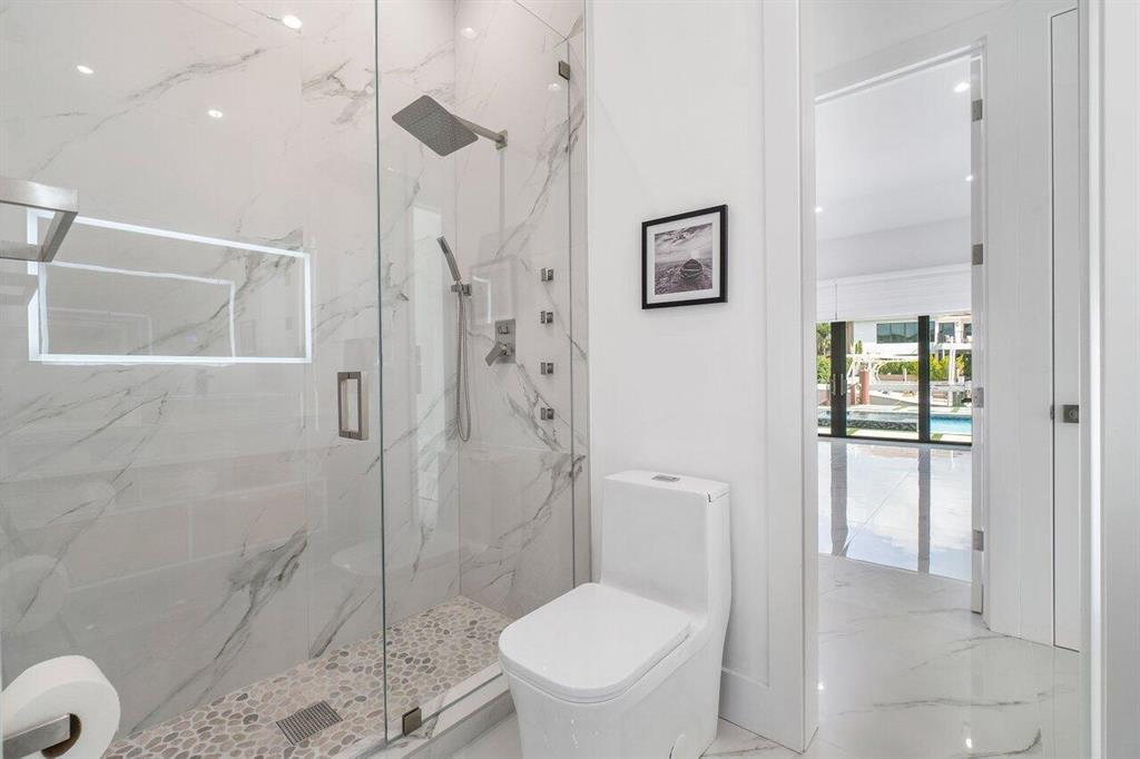 TROPIC ISLE 4TH SEC - Residential