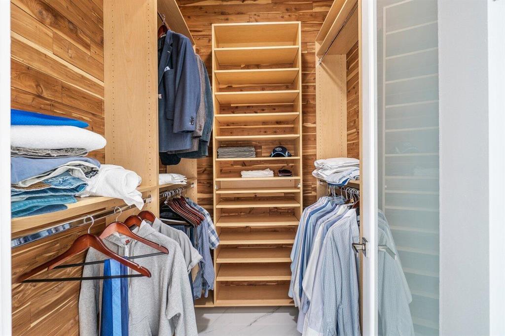 TROPIC ISLE 4TH SEC - Residential