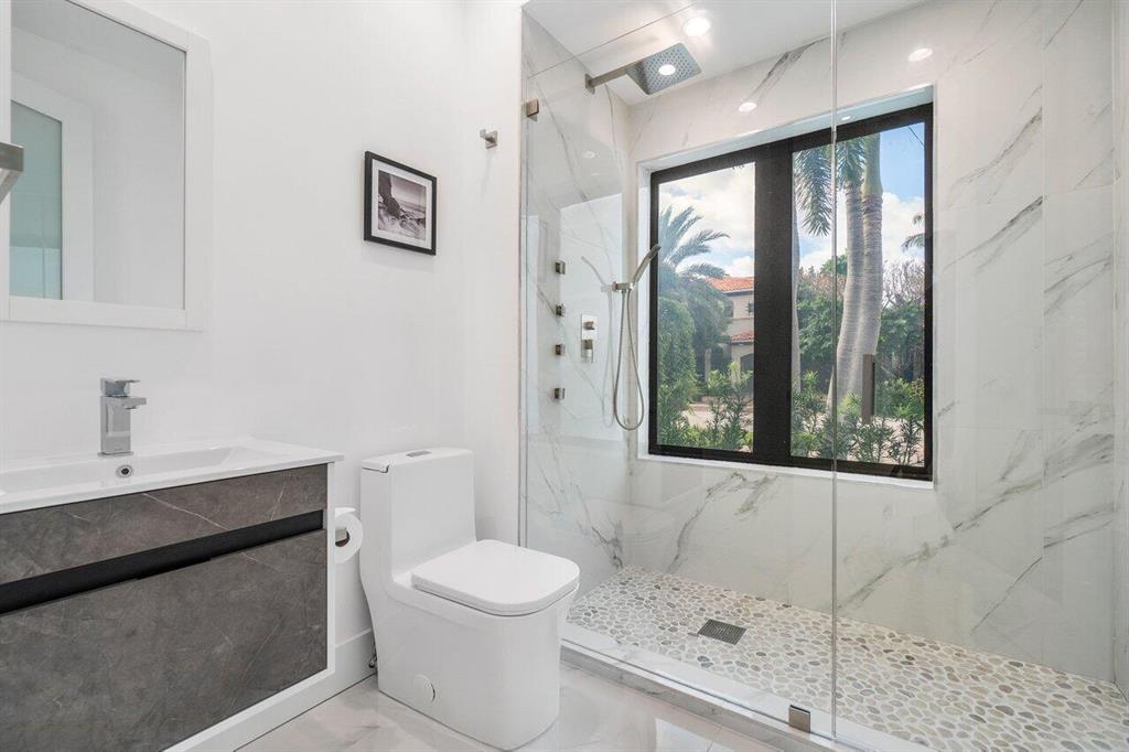 TROPIC ISLE 4TH SEC - Residential