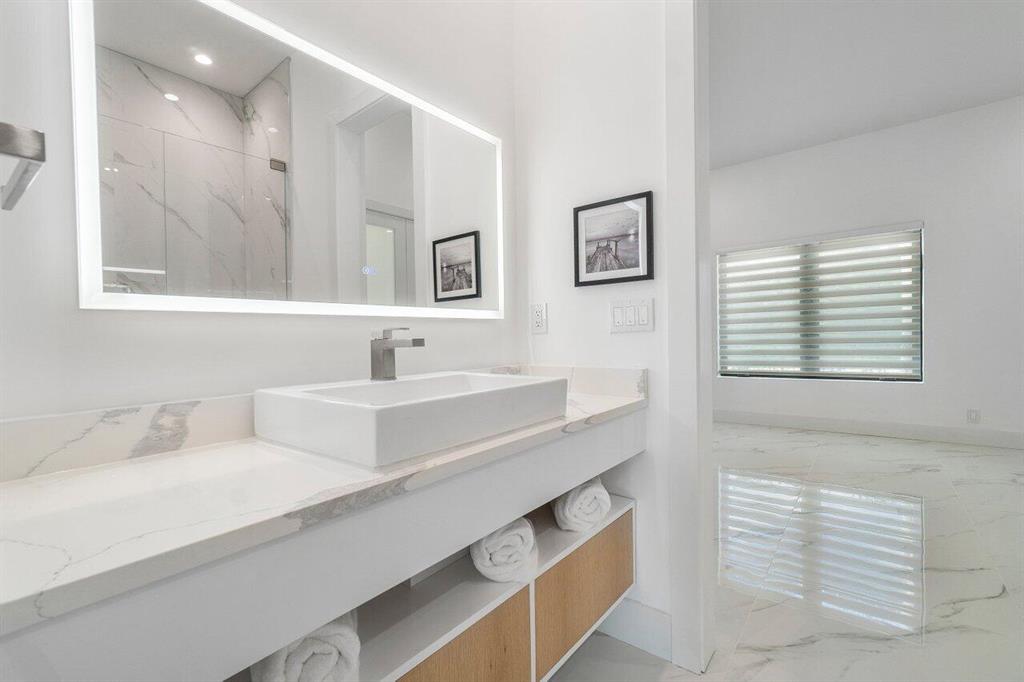 TROPIC ISLE 4TH SEC - Residential