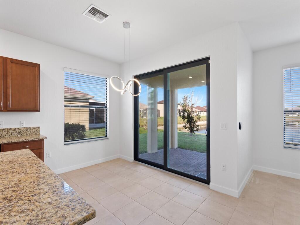 VERONA TRACE SUB & THE VILLAS AT VERONA TRACE - Residential Lease