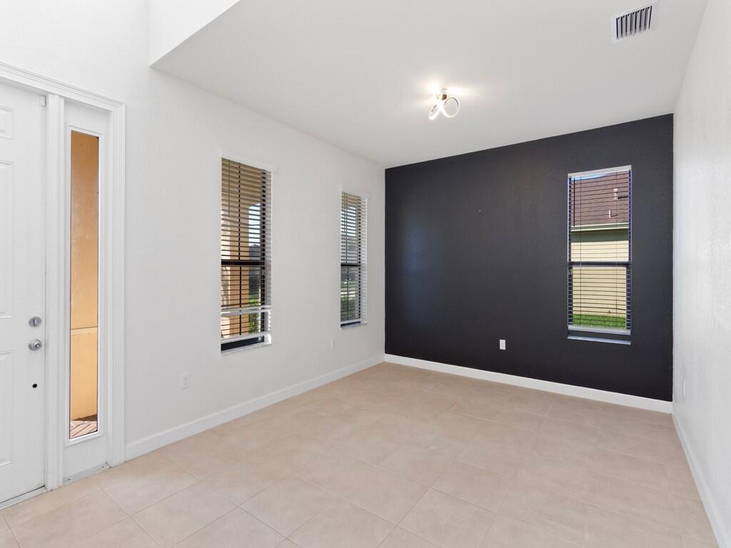 VERONA TRACE SUB & THE VILLAS AT VERONA TRACE - Residential Lease