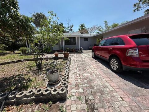 3192 Riddle Road West Palm Beach FL 33406