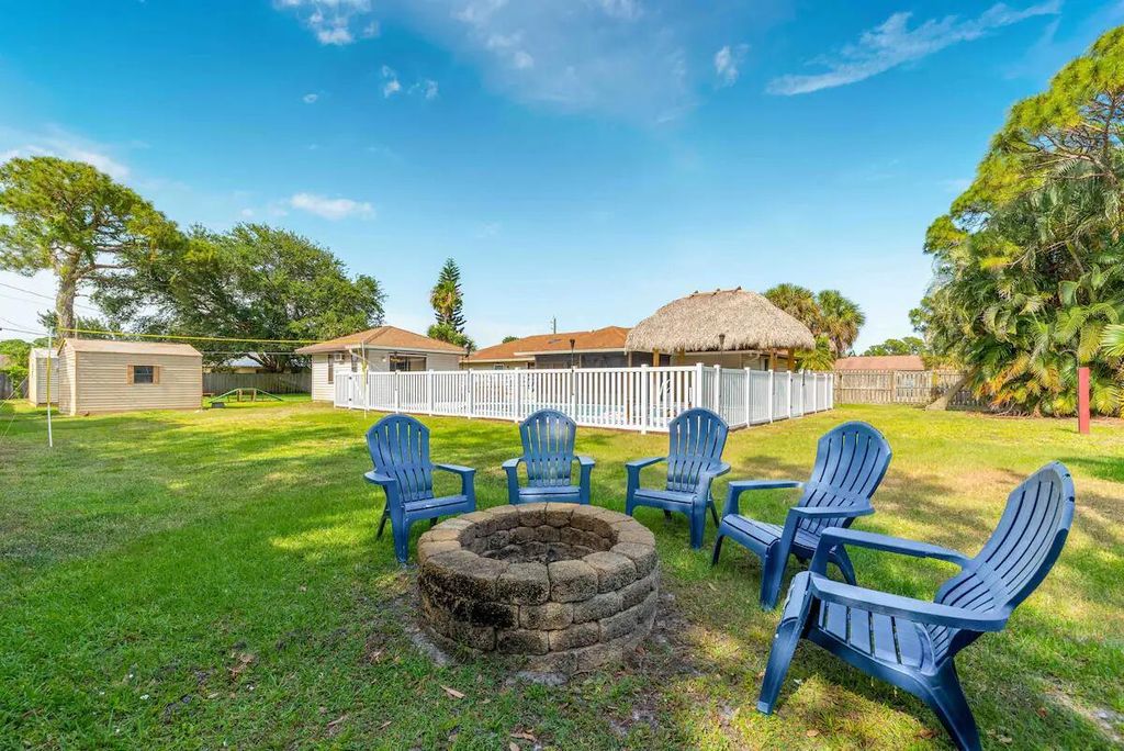 Photo of 2550 SE Calais Street, Port Saint Lucie, FL 34952 (MLS # R11007283)