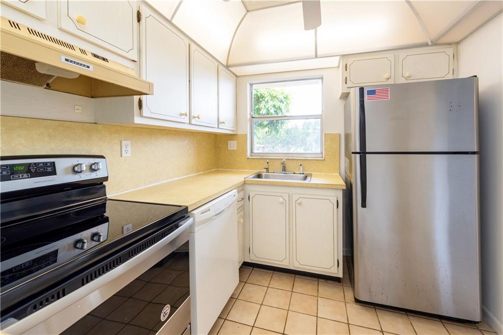 Sunrise Lakes Phase III - Residential