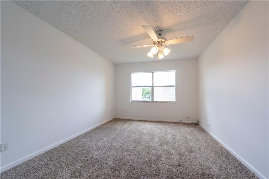 Sunrise Lakes Phase III - Residential