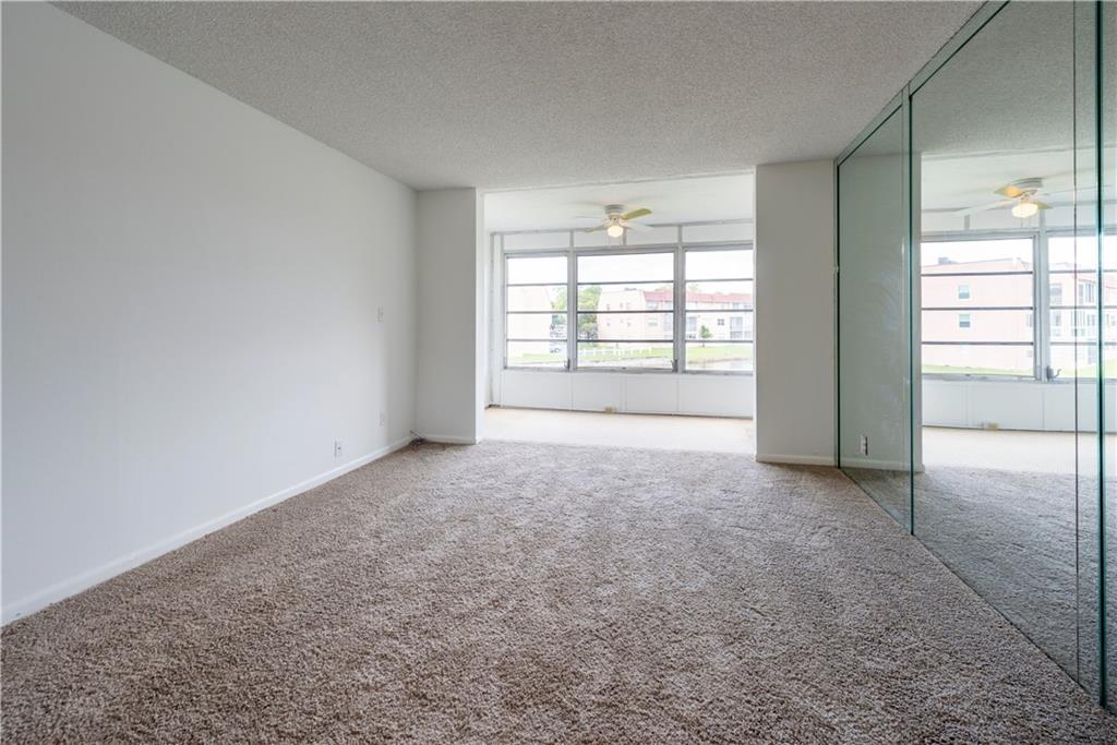 Sunrise Lakes Phase III - Residential