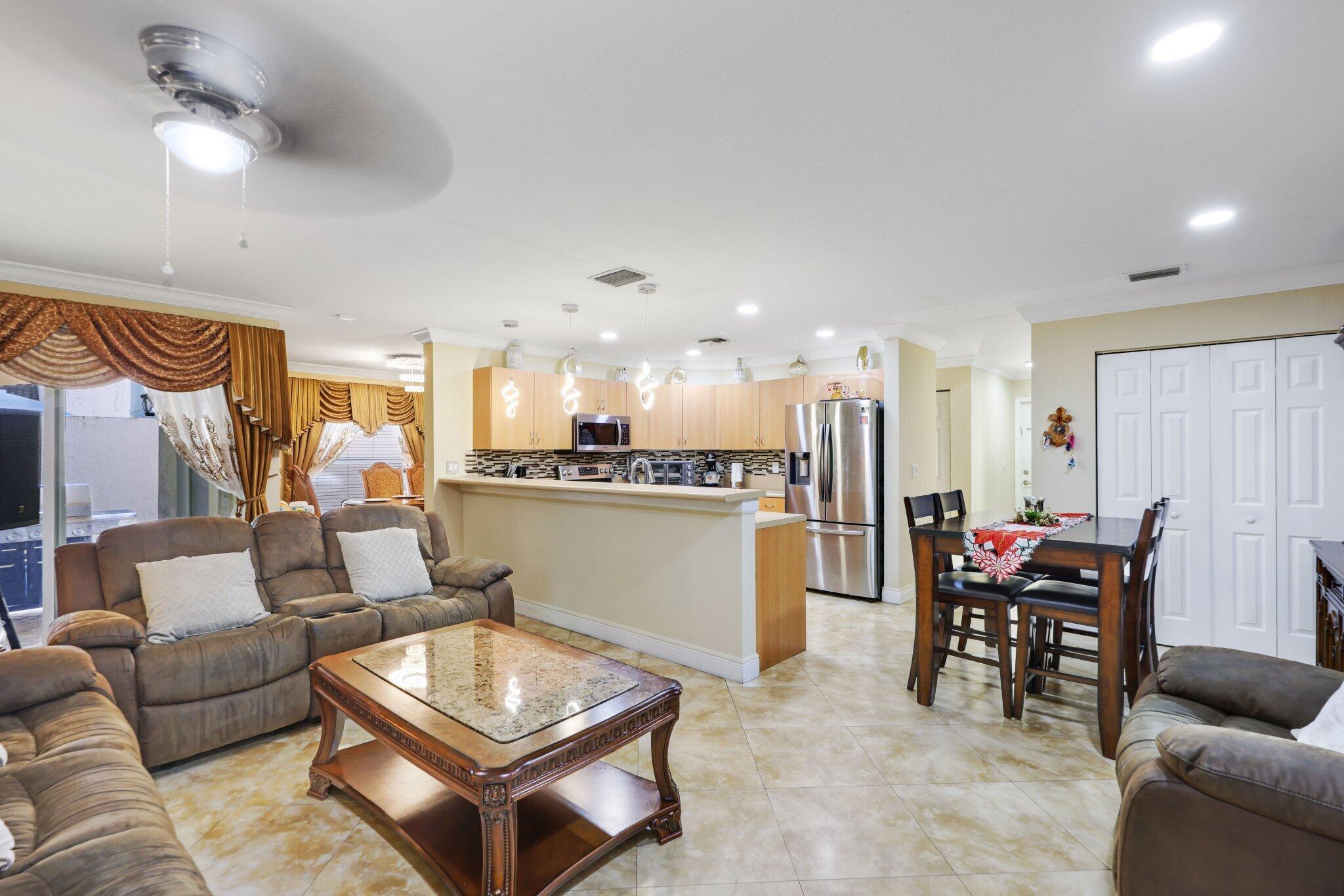 WATERWAYS TAHERI - Residential