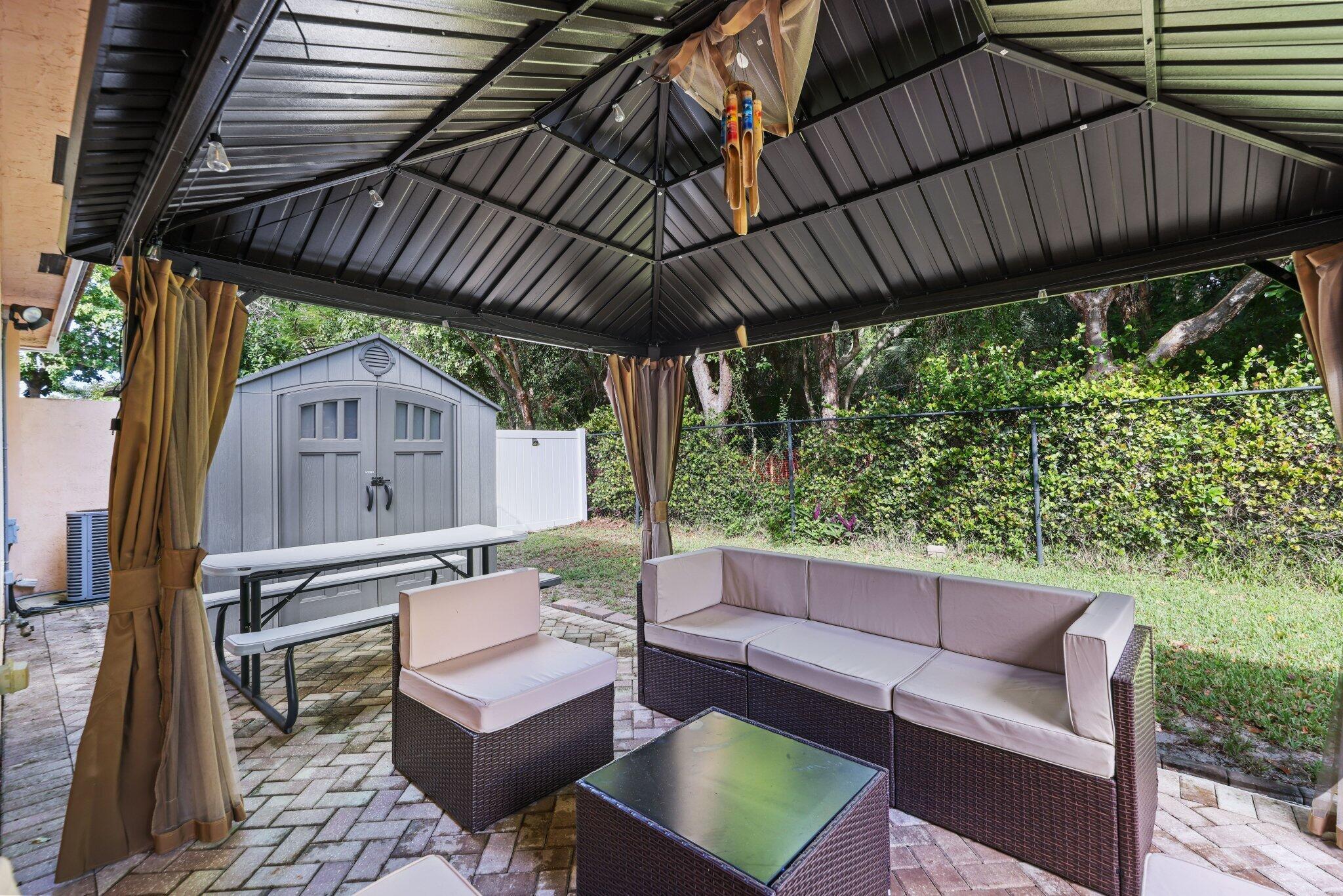 WATERWAYS TAHERI - Residential