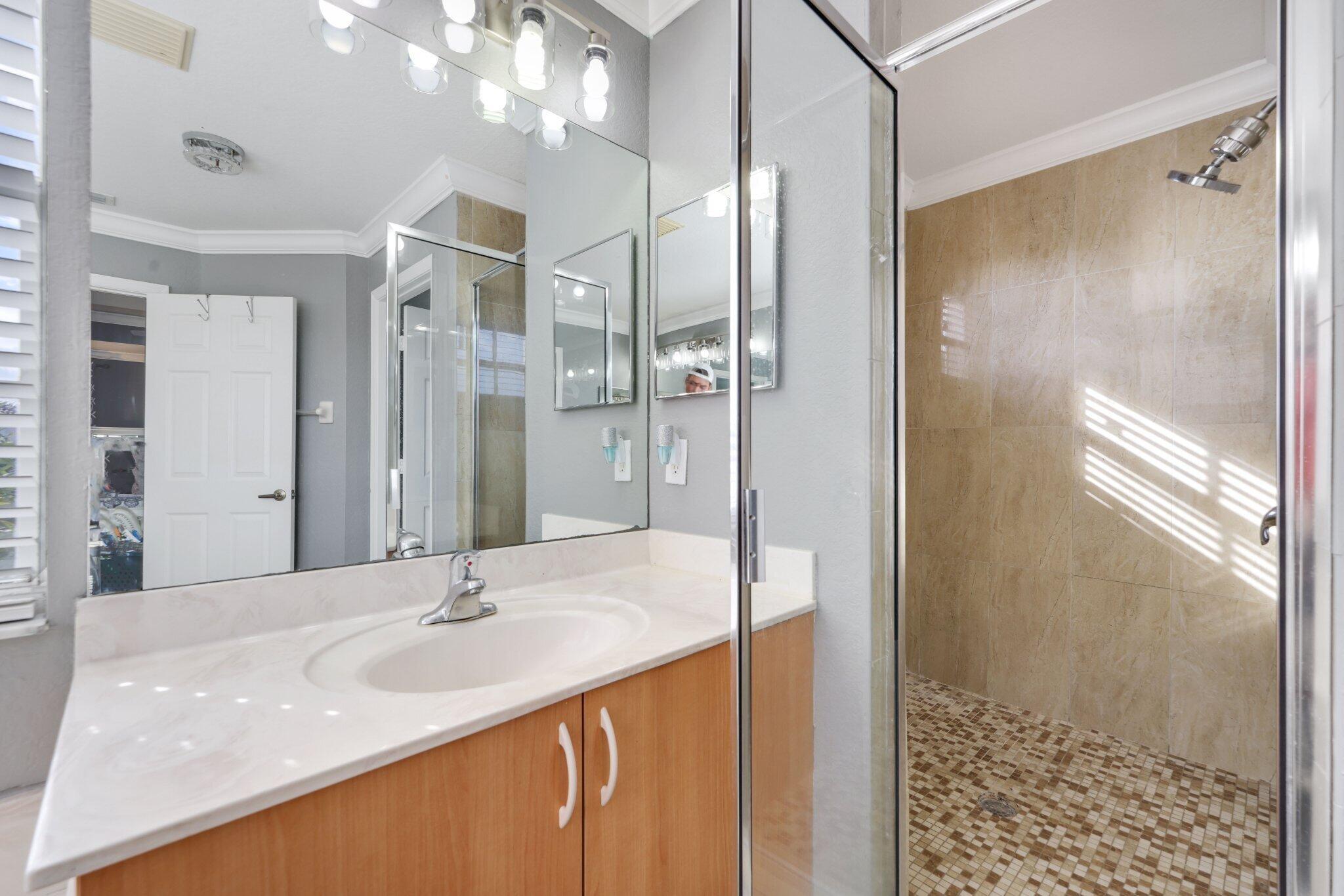 WATERWAYS TAHERI - Residential