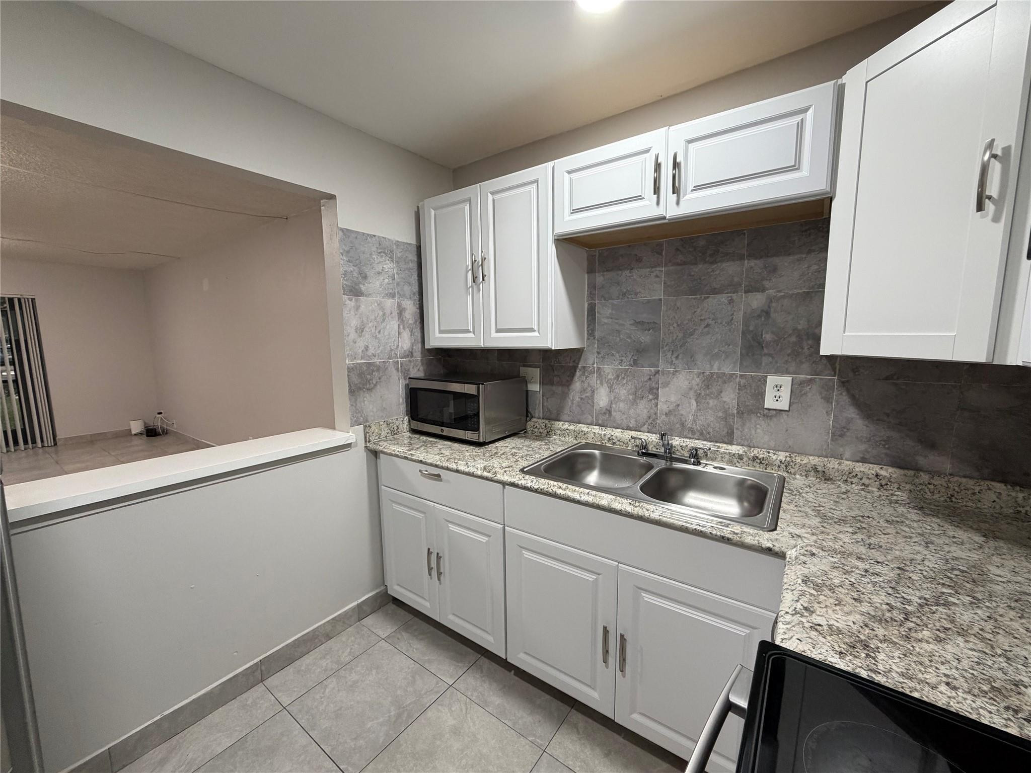 Ramblewood East Condo - Residential Lease