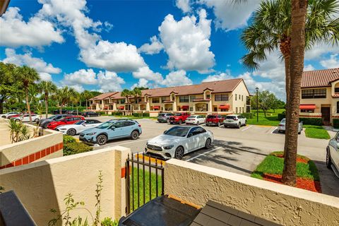 A home in Deerfield Beach