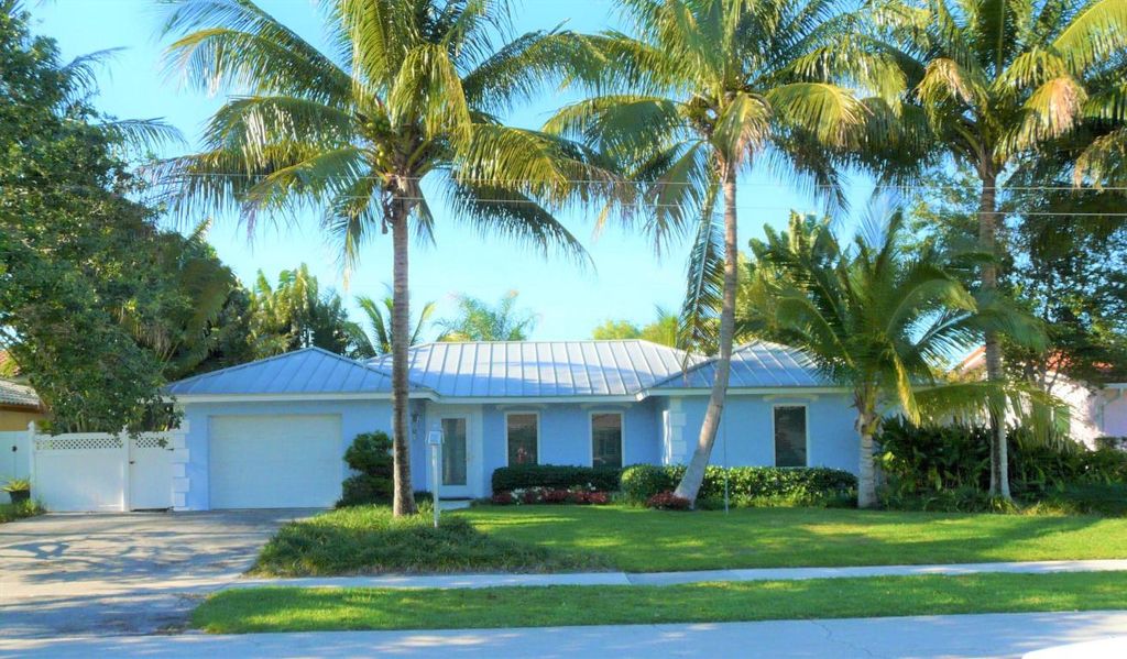 Photo of 1083 SW 4th Street, Boca Raton, FL 33486 (MLS # R11055542)