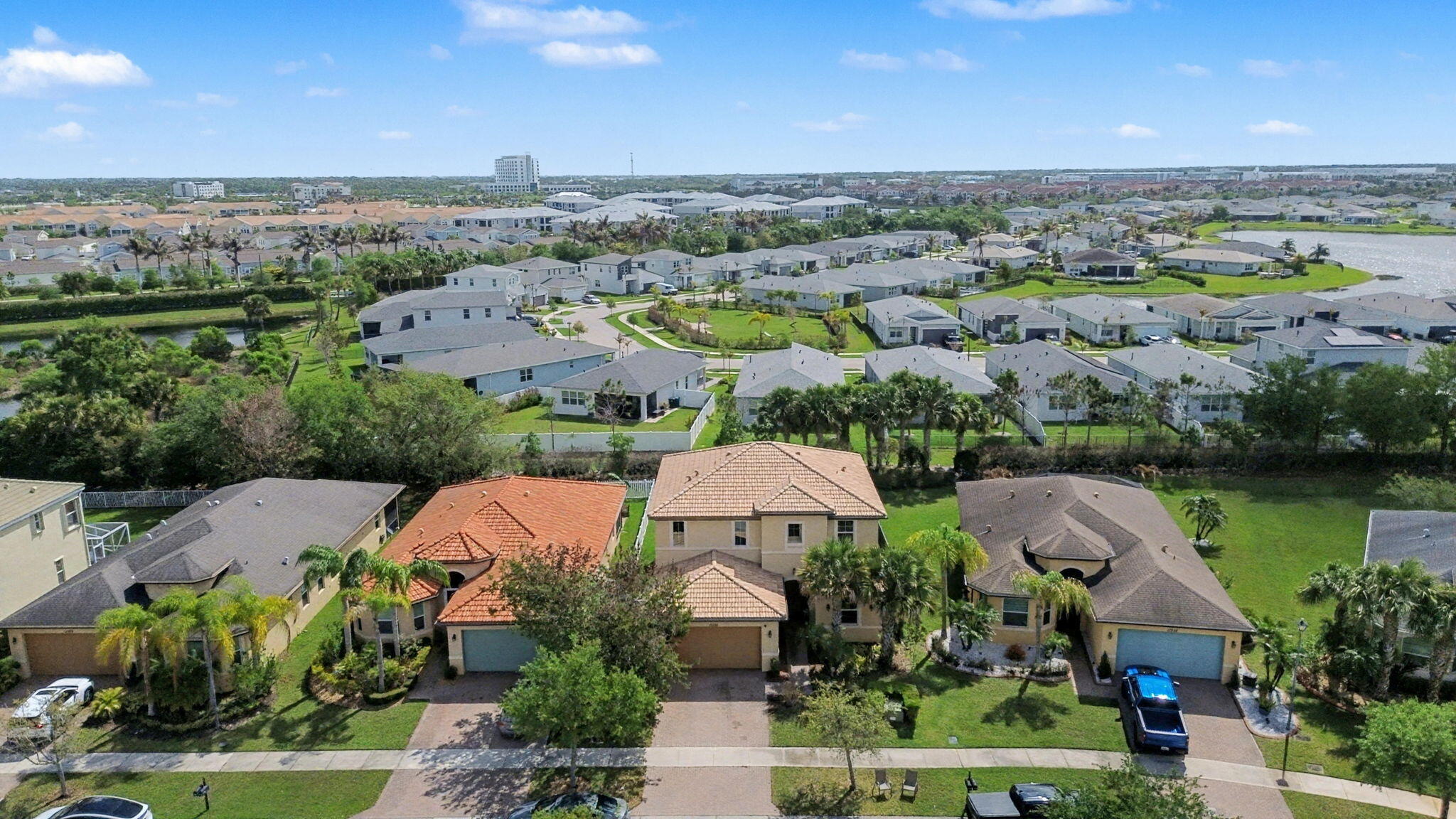 TRADITION PLAT NO 19 REPLAT NO 4 TOWNPARK PHASE 1 - Residential