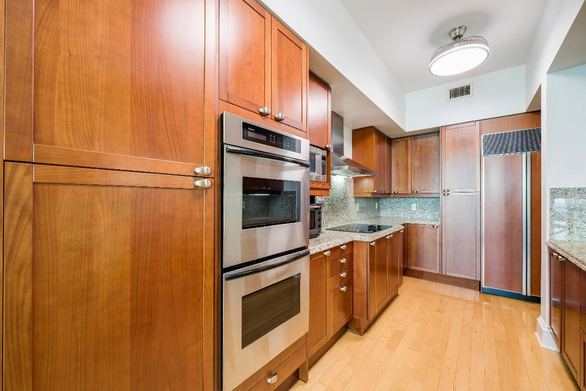 OCEAN GRANDE BEACH & MARINA - Residential