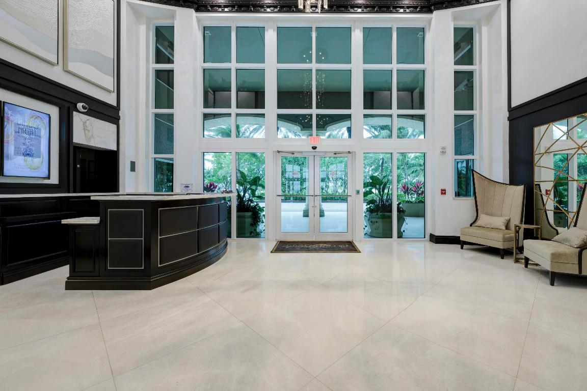 OCEAN GRANDE BEACH & MARINA - Residential