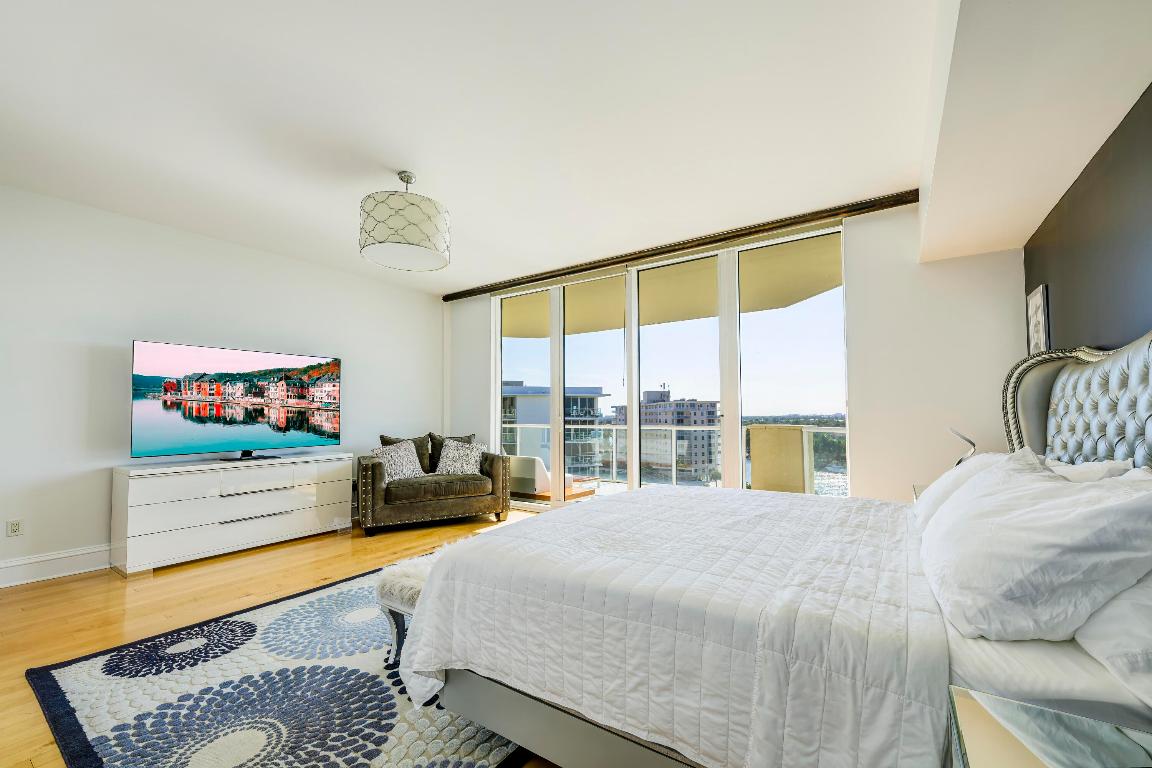 OCEAN GRANDE BEACH & MARINA - Residential