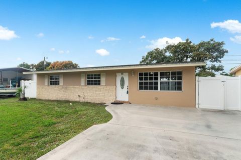 63 Andros Road Palm Springs FL 33461