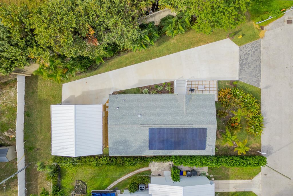 Photo of 1757 12th Court N, Lake Worth Beach, FL 33460 (MLS # R11147952)