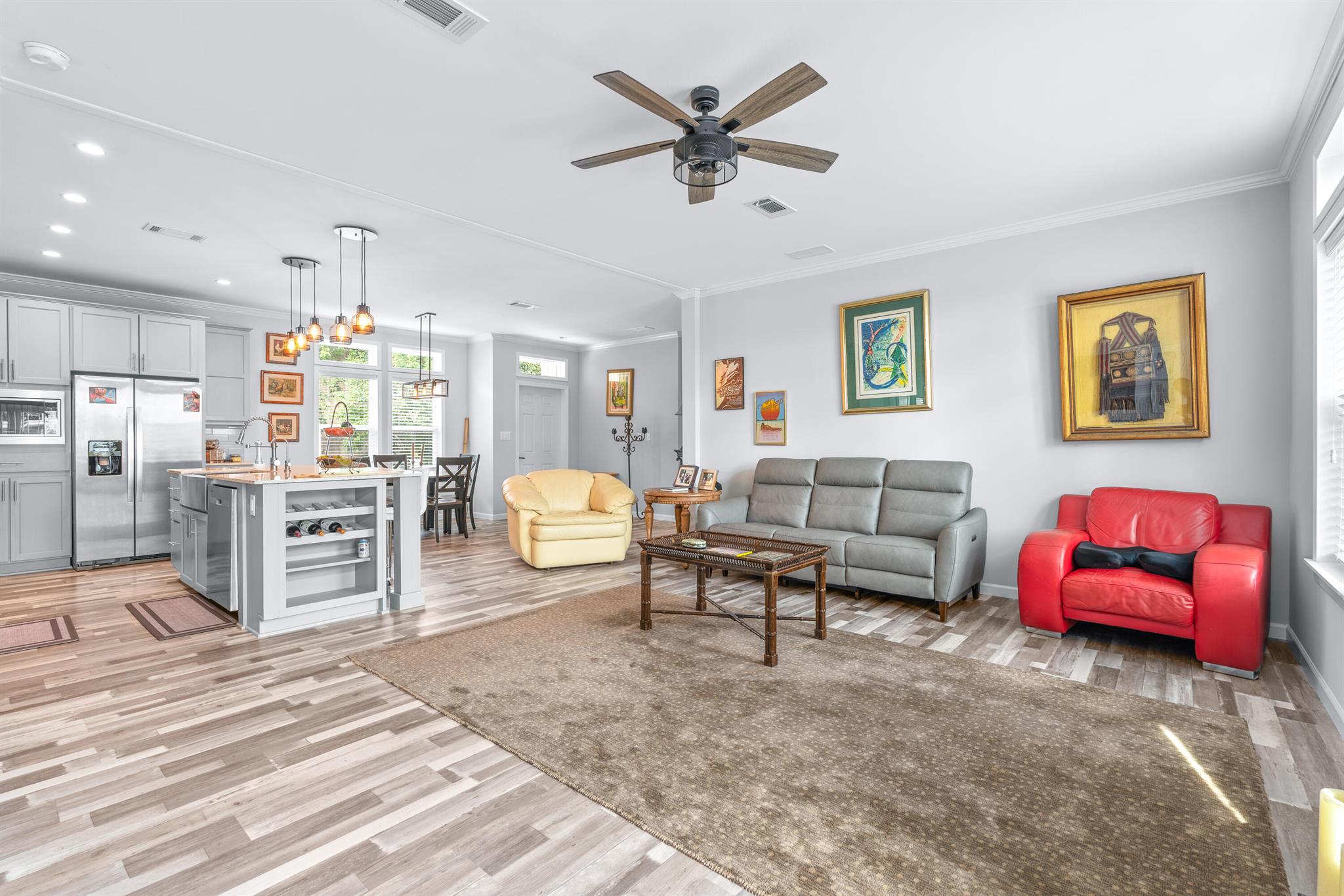 CRESTRIDGE HEIGHTS - Residential