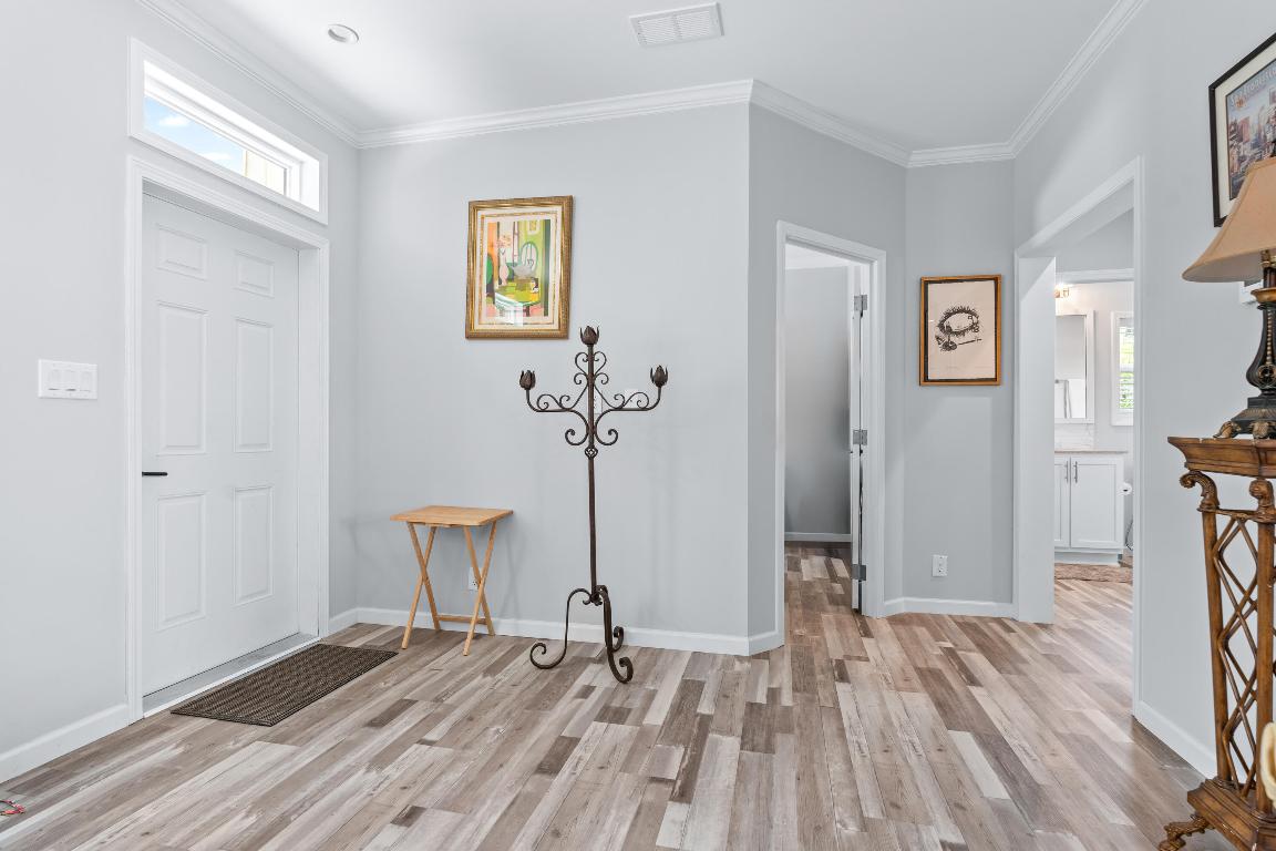 CRESTRIDGE HEIGHTS - Residential