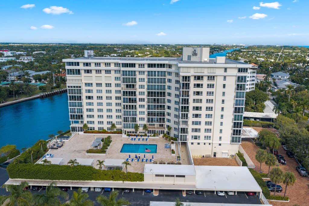 Photo of 50 East Road #10A, Delray Beach, FL 33483 (MLS # B26055267)